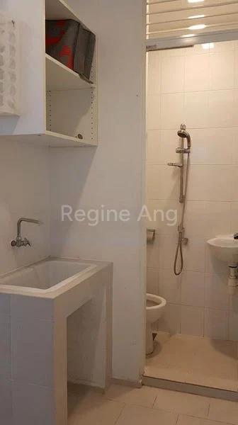 4 Bed Apartment (Condo) for Rent in  Rivergate - Image 11